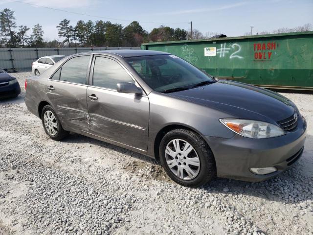 Photo 4 from auction – 2004 TOYOTA CAMRY LE with VIN 4T1BE32K94U934372