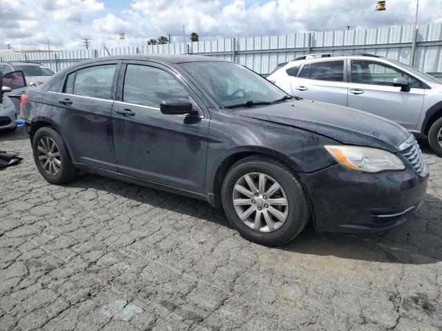 Photo 4 from auction – 2013 CHRYSLER 200 TOURIN with VIN 1C3CCBBBXDN689122