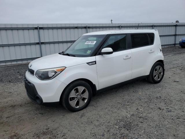 Снимка 1 от търг – 2015 KIA SOUL с VIN KNDJN2A29F7129937