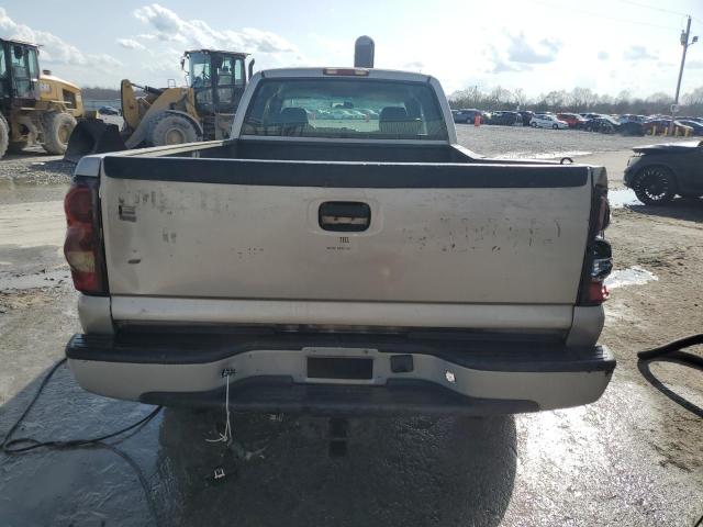 Photo 6 from auction – 2004 CHEVROLET SILVERADO with VIN 1GCHK29UX4E214646