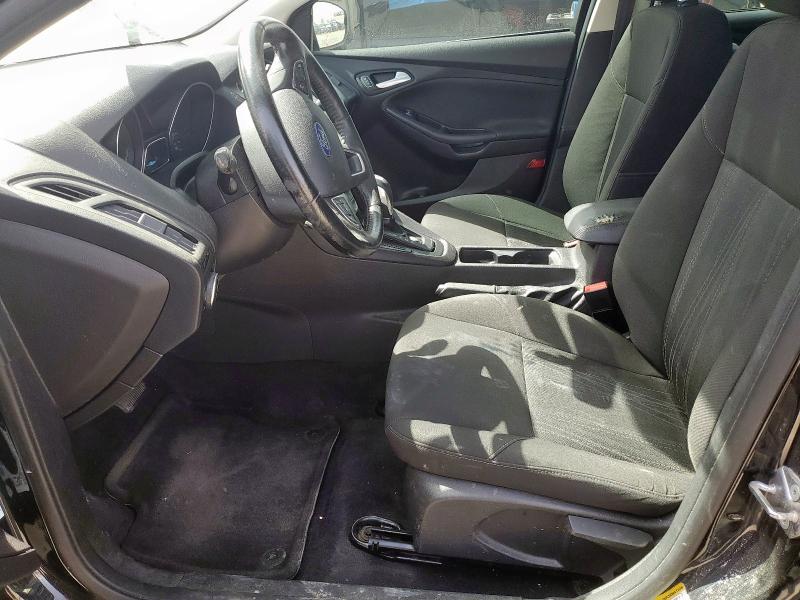 Снимка 7 от търг – 2015 FORD FOCUS SE с VIN 1FADP3K22FL248194