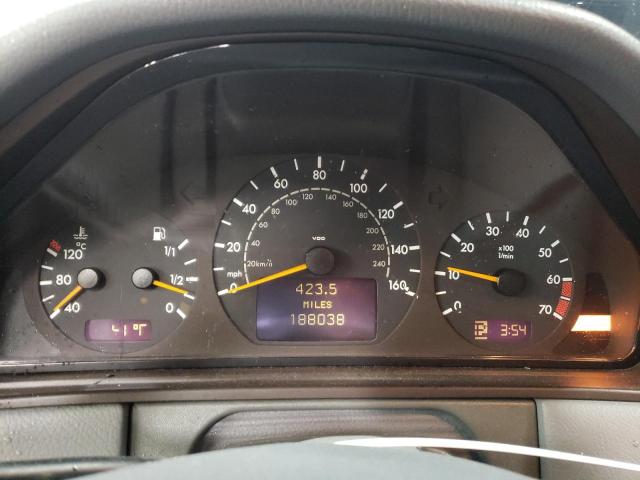 Photo 9 from auction – 2001 MERCEDES-BENZ E 320 with VIN WDBJF65J11B357053