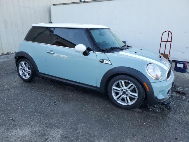 Photo 4 from auction – 2011 MINI COOPER S with VIN WMWSV3C59BTY14049