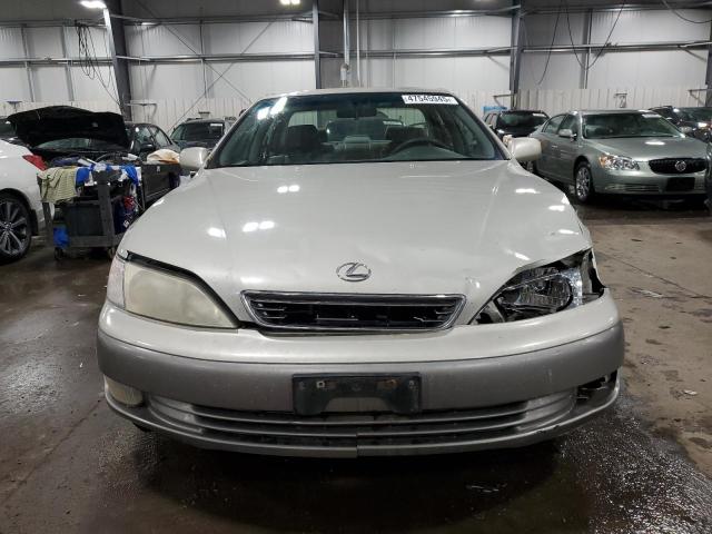 Photo 5 from auction – 1998 LEXUS ES 300 with VIN JT8BF28G9W0105650