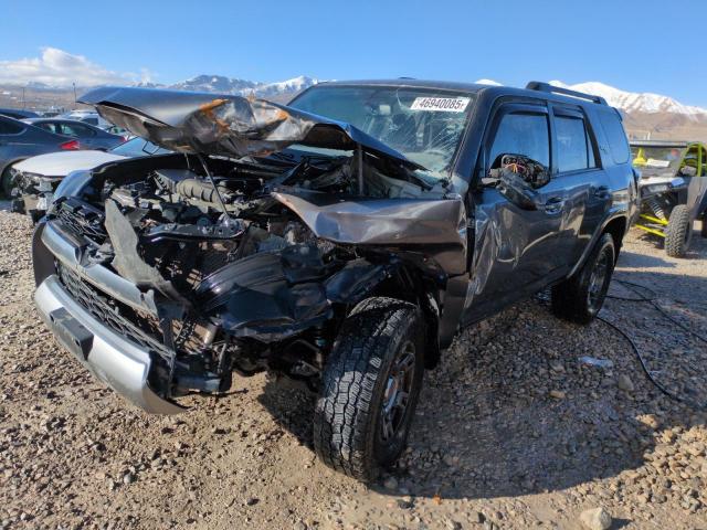 Photo 1 from auction – 2019 TOYOTA 4RUNNER SR with VIN JTEBU5JR9K5675869