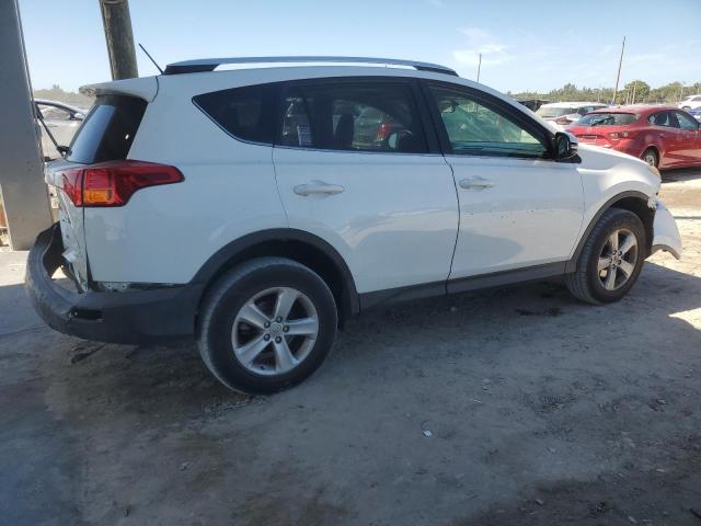 Photo 3 from auction – 2014 TOYOTA RAV4 XLE with VIN JTMWFREV5EJ007478