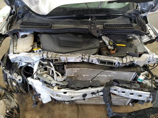 Photo 12 from auction – 2015 FORD ESCAPE SE with VIN 1FMCU9G92FUA53337