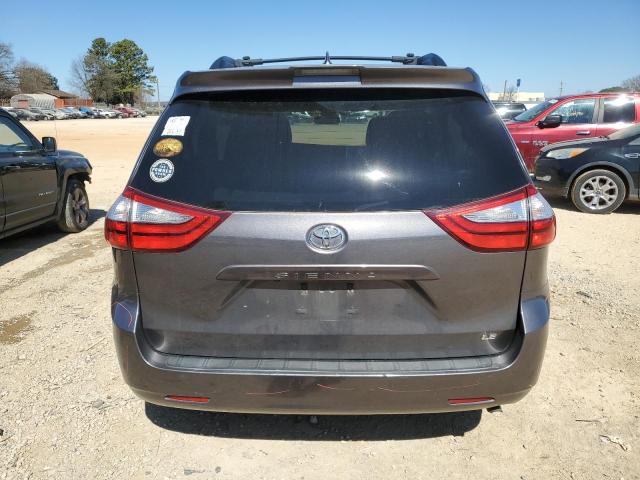 Photo 6 from auction – 2018 TOYOTA SIENNA with VIN 5TDKZ3DC1JS929696