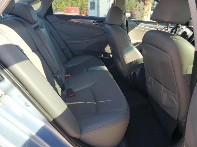 Photo 10 from auction – 2013 HYUNDAI SONATA HYB with VIN KMHEC4A49DA091674