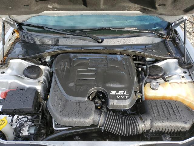 Photo 11 from auction – 2019 CHRYSLER 300 TOURIN with VIN 2C3CCAAG2KH654488