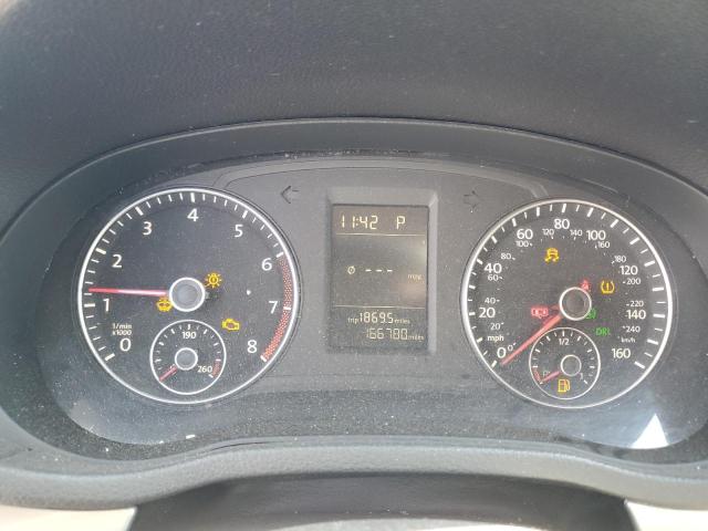 Photo 9 from auction – 2015 VOLKSWAGEN PASSAT S with VIN 1VWAT7A30FC100424