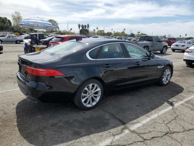 Photo 3 from auction – 2018 JAGUAR XF PREMIUM with VIN SAJBD4FX0JCY58059