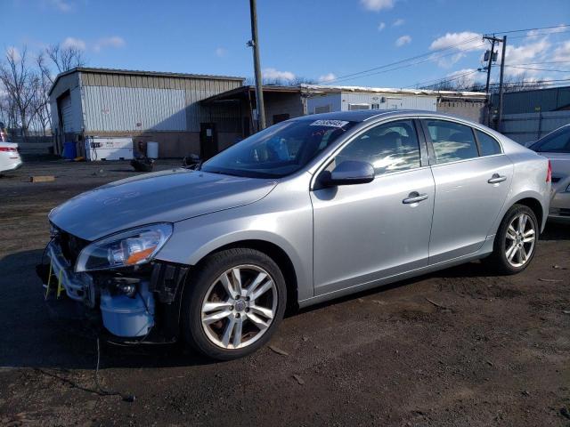 VOLVO S60 T5 2013 with VIN YV1612FH2D2172115 - Photo from auction