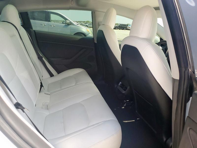 Photo 10 from auction – 2022 TESLA MODEL 3 with VIN 5YJ3E1EA8NF348918
