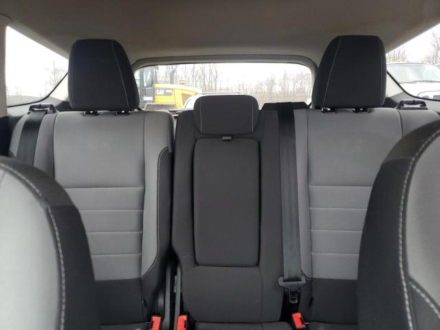 Photo 10 from auction – 2016 FORD ESCAPE SE with VIN 1FMCU9GX9GUA89347
