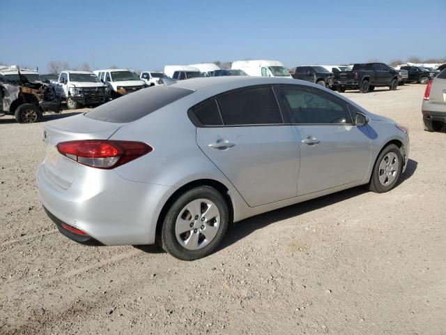 Photo 3 from auction – 2017 KIA FORTE LX with VIN 3KPFK4A7XHE042959