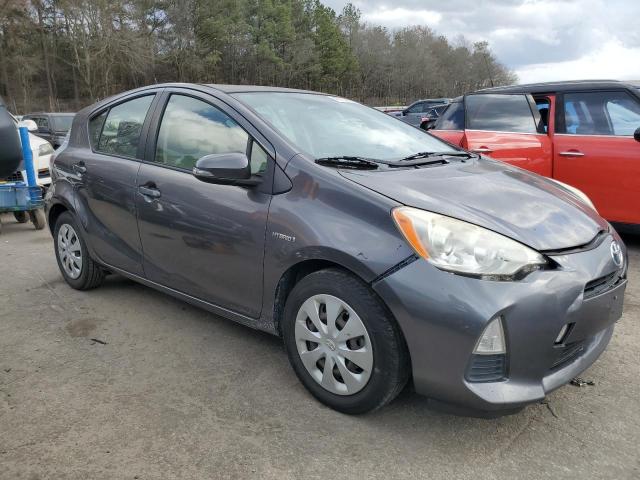 Photo 4 from auction – 2014 TOYOTA PRIUS C with VIN JTDKDTB3XE1060469