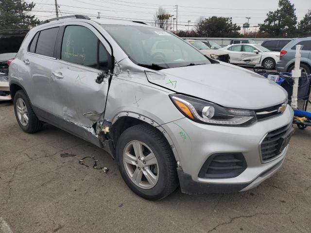 Photo 4 from auction – 2018 CHEVROLET TRAX 1LT with VIN 3GNCJPSB4JL294547