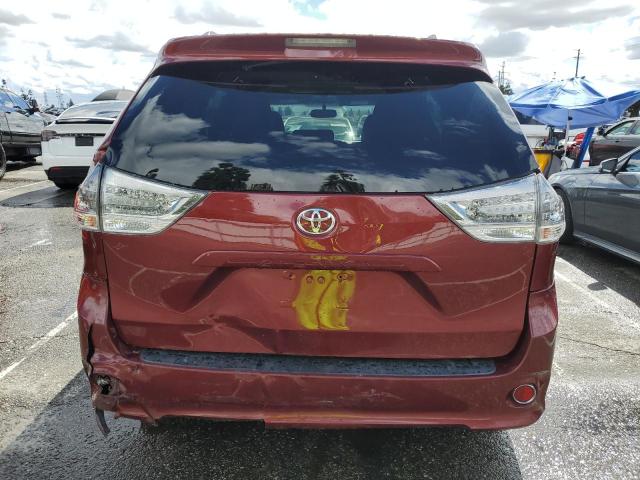 Photo 6 from auction – 2017 TOYOTA SIENNA SE with VIN 5TDXZ3DC3HS779123