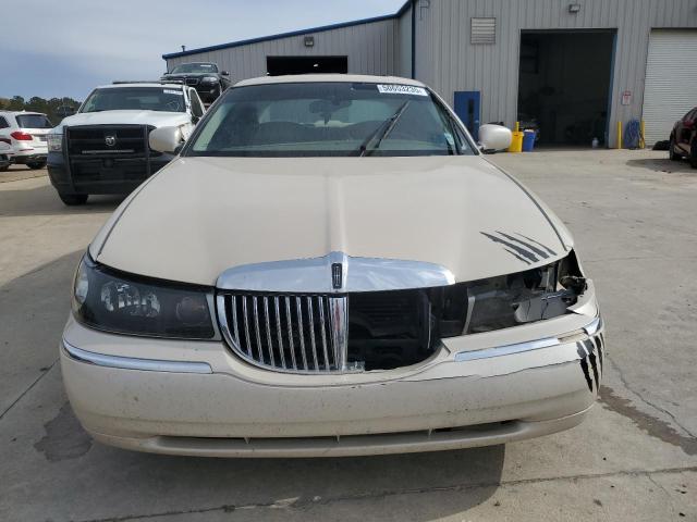 Photo 5 from auction – 2000 LINCOLN TOWN CAR C with VIN 1LNHM83W5YY771004