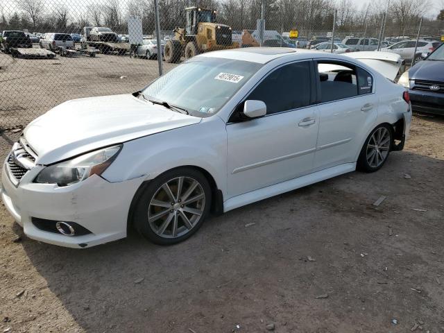 Снимка 1 от търг – 2014 SUBARU LEGACY 2.5 с VIN 4S3BMBH62E3012853