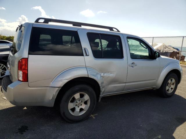 Photo 3 from auction – 2010 NISSAN PATHFINDER with VIN 5N1AR1NN7AC617167