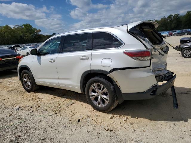 Photo 2 from auction – 2015 TOYOTA HIGHLANDER with VIN 5TDJKRFH4FS140378