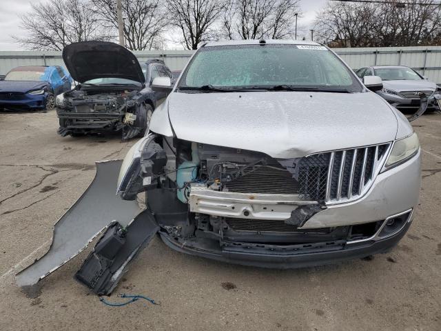 Снимка 5 от търг – 2011 LINCOLN MKX с VIN 2LMDJ6JK6BBJ32005