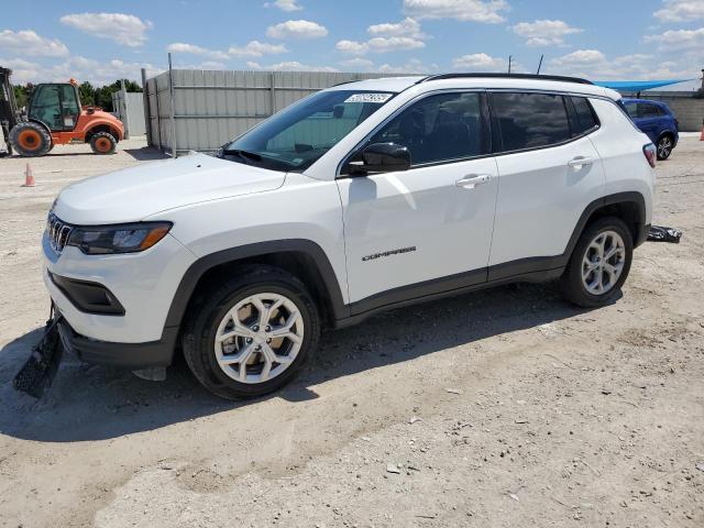 JEEP COMPASS LA 2024 с VIN 3C4NJDBN8RT110409 - Снимка от търг