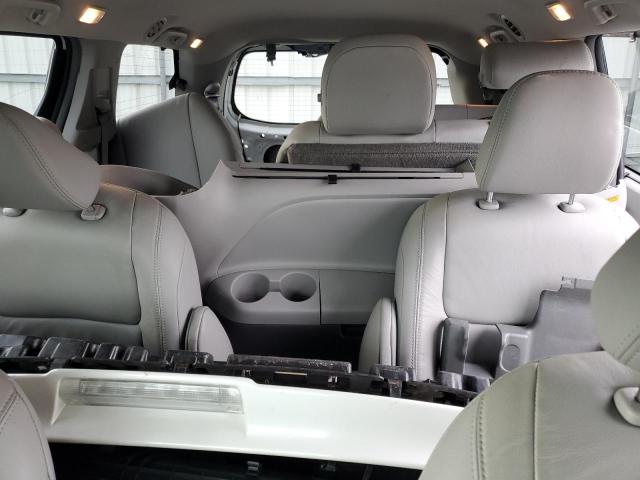 Photo 10 from auction – 2018 TOYOTA SIENNA XLE with VIN 5TDDZ3DC6JS199339
