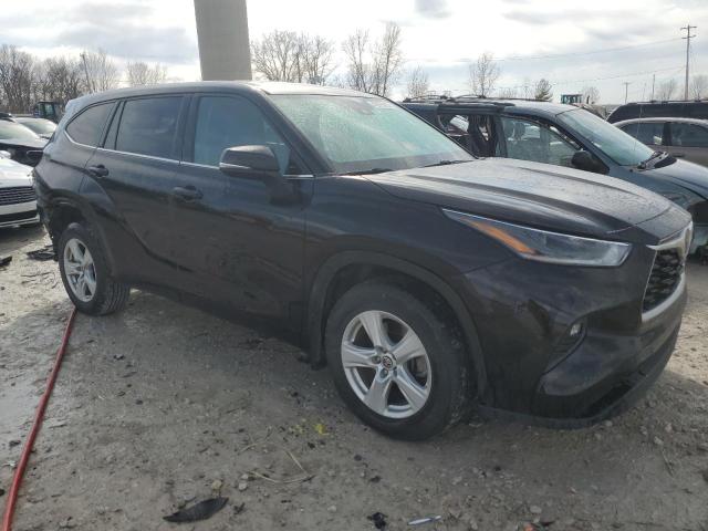 Photo 4 from auction – 2021 TOYOTA HIGHLANDER with VIN 5TDBZRBH8MS137793