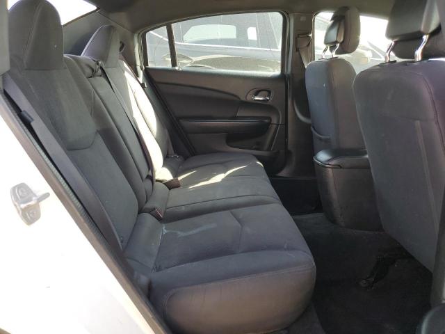 Photo 10 from auction – 2014 CHRYSLER 200 LX with VIN 1C3CCBAB0EN238025