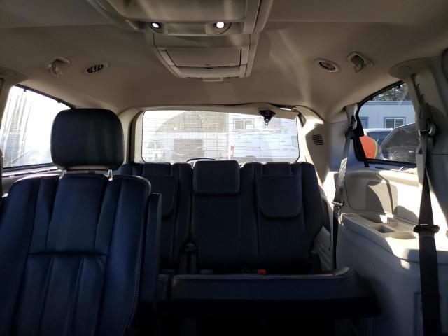 Photo 10 from auction – 2013 CHRYSLER TOWN & COU with VIN 2C4RC1CG5DR509834