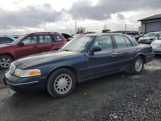 FORD CROWN VICT 2002 z numerem VIN 2FAFP74W52X152332 - Zdjęcie z aukcji