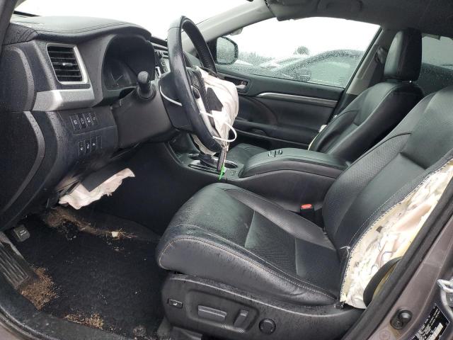 Photo 7 from auction – 2017 TOYOTA HIGHLANDER with VIN 5TDDZRFH4HS430910