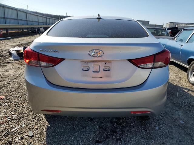 Photo 6 from auction – 2012 HYUNDAI ELANTRA GL with VIN 5NPDH4AE1CH119694