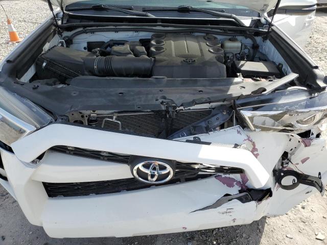 Photo 12 from auction – 2016 TOYOTA 4RUNNER SR with VIN JTEBU5JR6G5342455