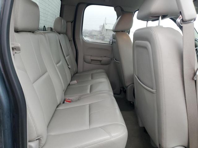 Photo 10 from auction – 2010 CHEVROLET 1500 with VIN 1GCSKTE36AZ194375