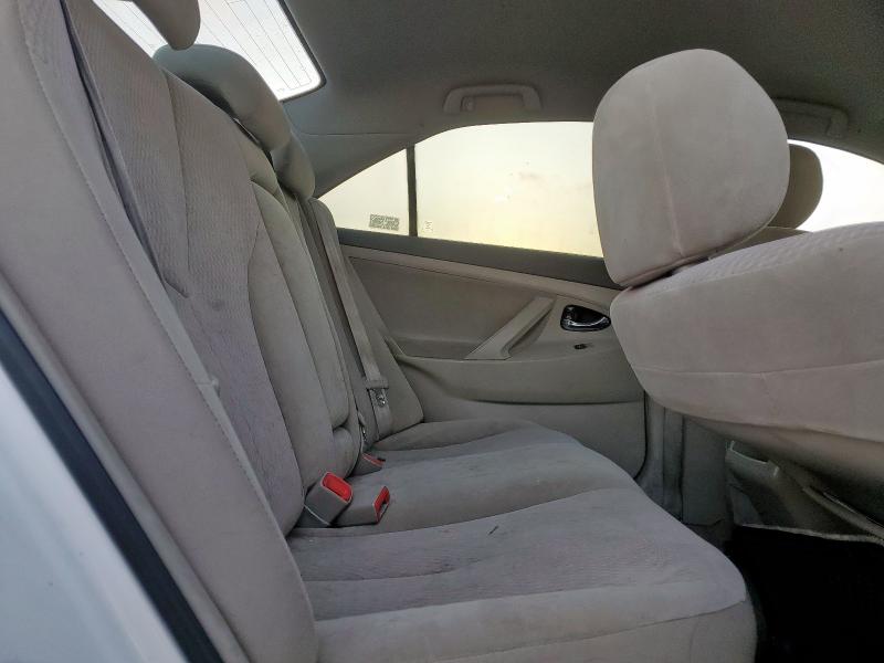 Photo 10 from auction – 2010 TOYOTA CAMRY BASE with VIN 4T1BF3EK4AU537690