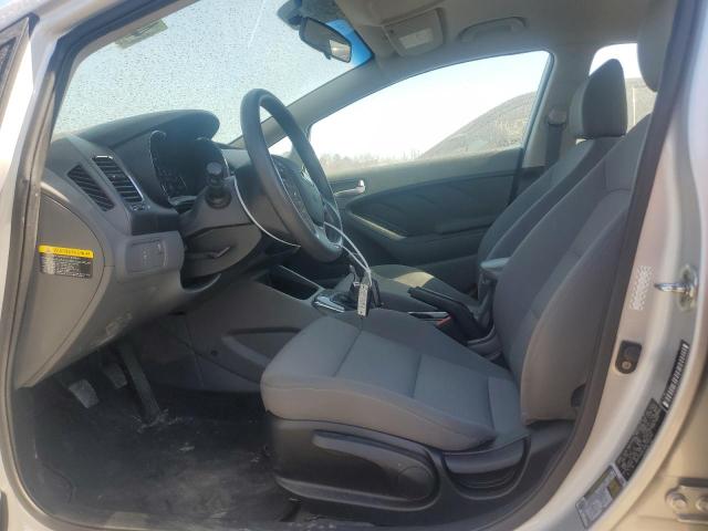 Photo 7 from auction – 2017 KIA FORTE LX with VIN 3KPFK4A79HE049160