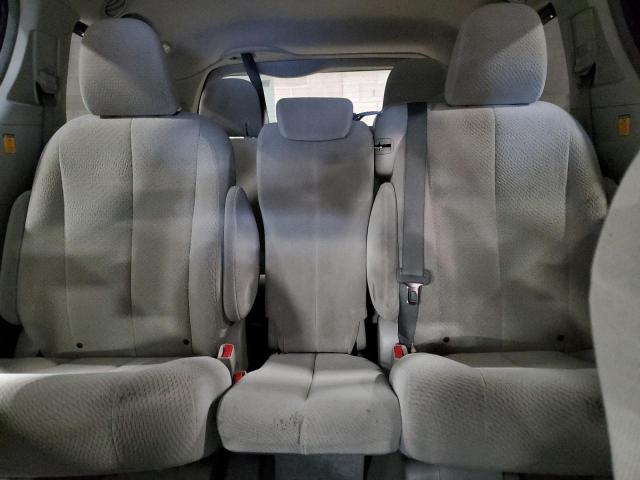 Photo 10 from auction – 2012 TOYOTA SIENNA LE with VIN 5TDKK3DCXCS268984