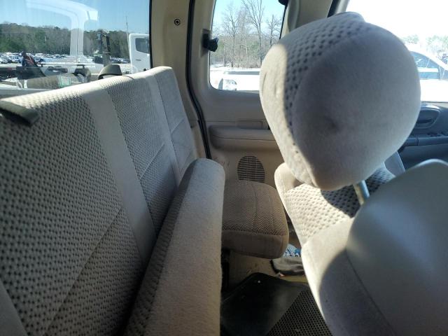 Photo 10 from auction – 2001 FORD F150 with VIN 1FTRX17W11NB04133