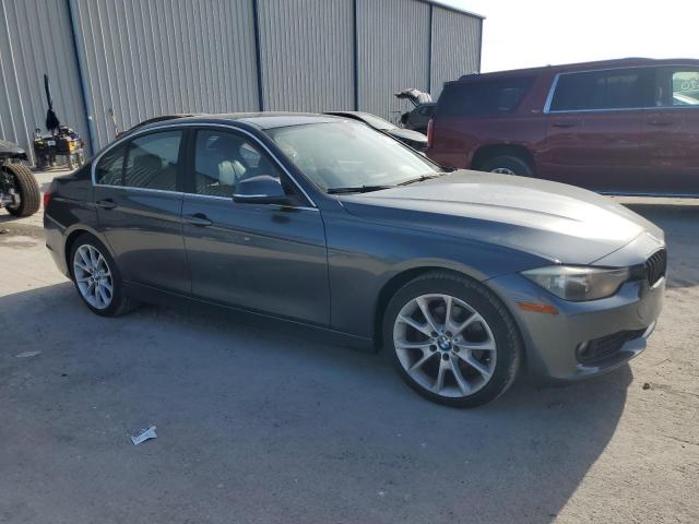 Снимка 4 от търг – 2015 BMW 320 I с VIN WBA3B1G55FNT64633