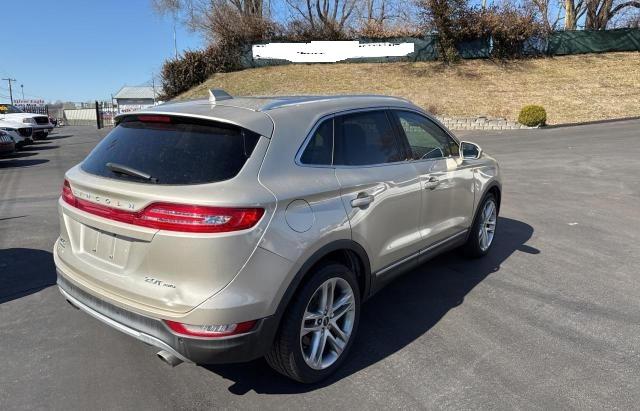 Photo 4 from auction – 2017 LINCOLN MKC RESERV with VIN 5LMCJ3D91HUL27895