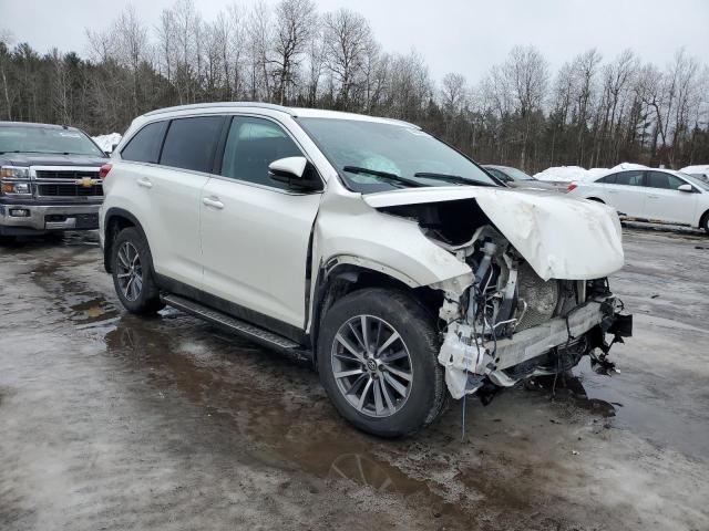 Photo 4 from auction – 2019 TOYOTA HIGHLANDER with VIN 5TDJZRFH5KS567302