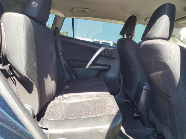 Photo 11 from auction – 2018 TOYOTA RAV4 LE with VIN JTMZFREV7JJ747671