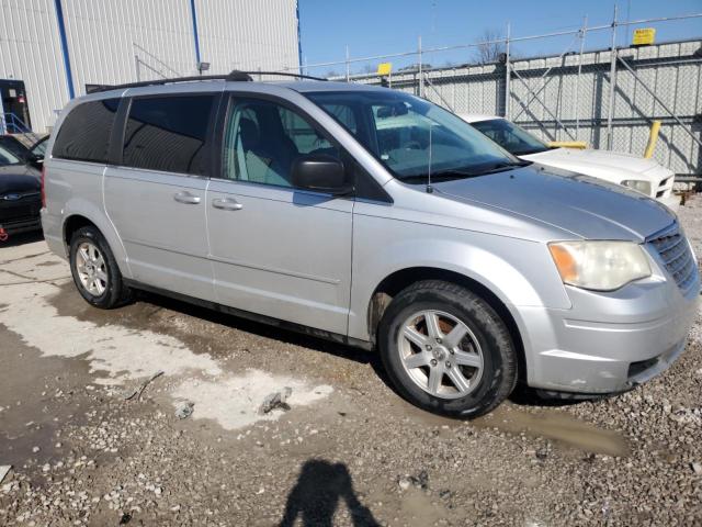 Photo 4 from auction – 2010 CHRYSLER TOWN & COU with VIN 2A4RR2D12AR399040