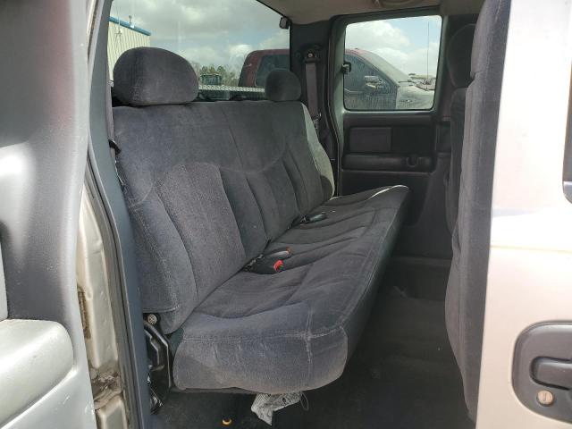Photo 10 from auction – 2001 CHEVROLET SILVERADO with VIN 1GCEC19VX1E243935