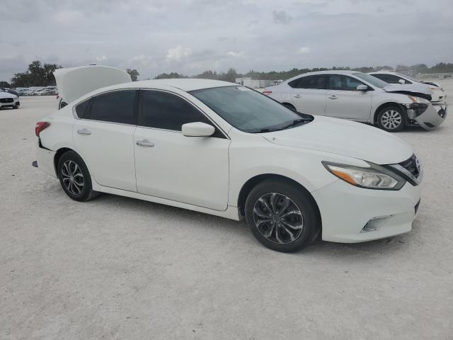 Photo 4 from auction – 2017 NISSAN ALTIMA 2.5 with VIN 1N4AL3AP1HN355465