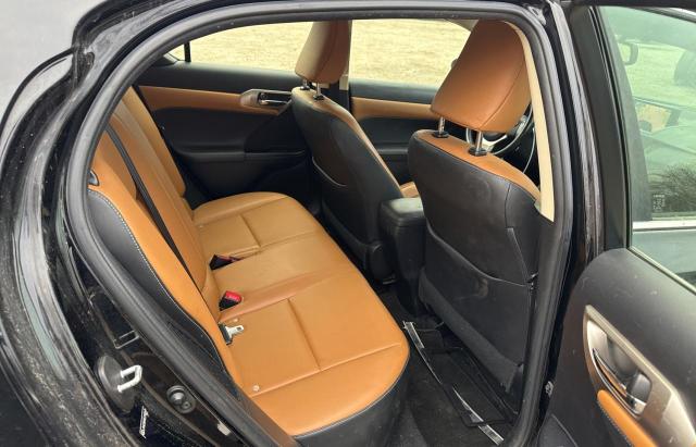 Photo 6 from auction – 2014 LEXUS CT 200 with VIN JTHKD5BH5E2182639